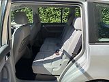 Volkswagen Touran 1.6 75kw Trendline 7 míst - náhled 15