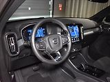 Volvo XC40 2,0 B4 Ultra Panorama,BLIS - náhled 12