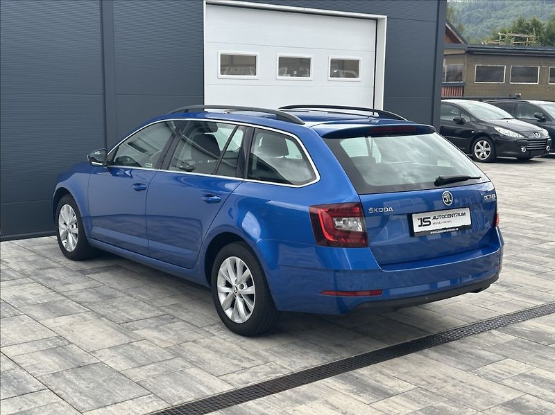 Škoda Octavia 2,0 TDI 150PS  Style M/T - fotka 10 z 54