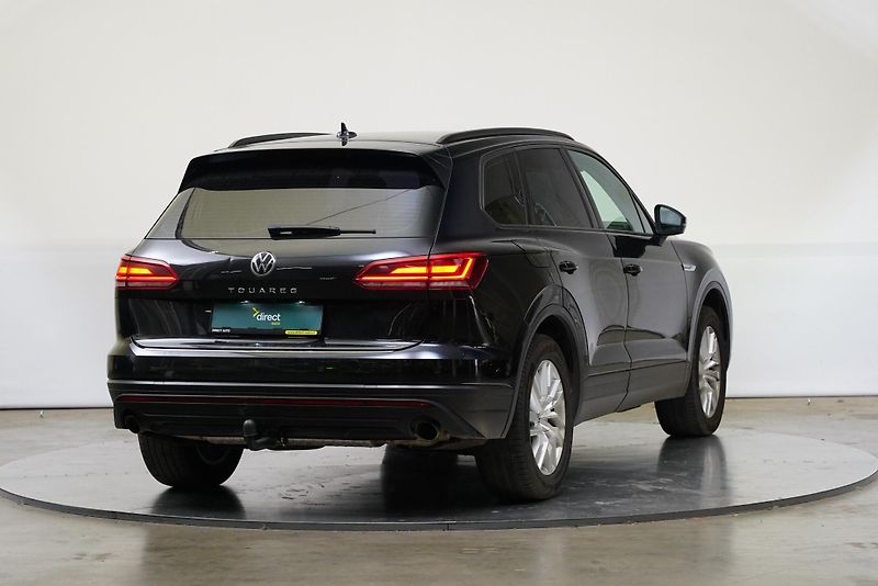 Volkswagen Touareg - fotka 2 z 27