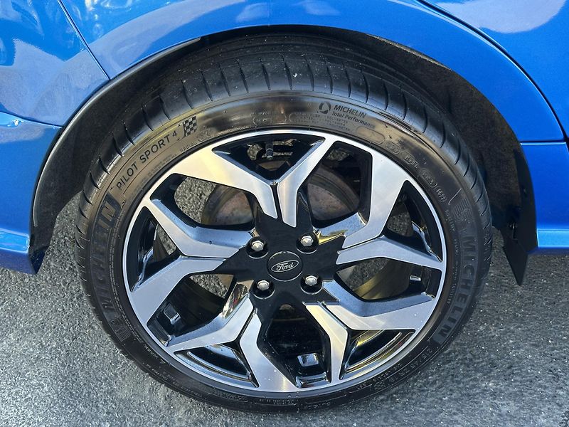 Ford EcoSport (2021) 1.0EB/103kW *ST LINE* 1.Maj. - fotka 38 z 41