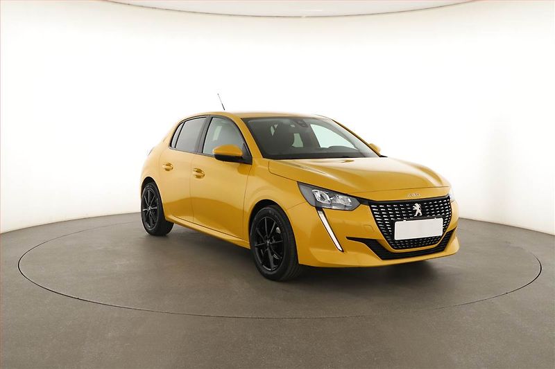 Peugeot 208 (2020) 1.2 PureTech, ČR,1.maj - fotka 1 z 15