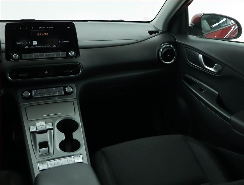 Hyundai Kona (2022) Prime Electric 64 kWh - fotka 8 z 20