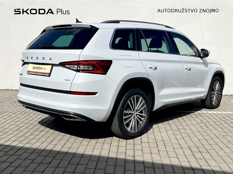Škoda Kodiaq (2019) 2,0TSI 140KW 4x4 DSG L&K - fotka 2 z 23