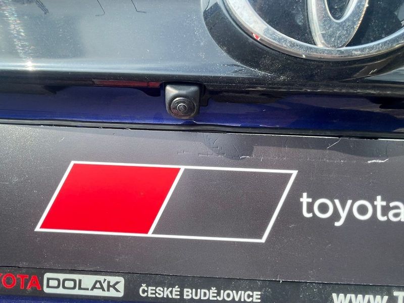 Toyota Yaris Cross GR s VIP - fotka 17 z 31