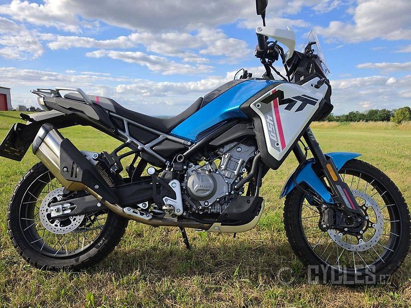 CFMOTO 450 MT-R (2024) - fotka 6 z 14
