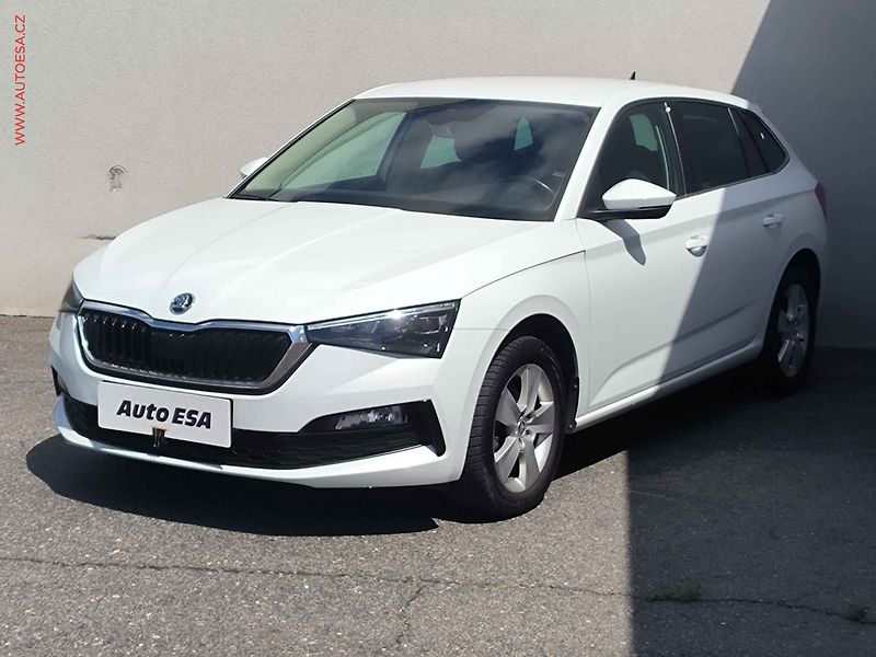 Škoda Scala (2022) 1.5 TSi, 1.maj,ČR, Style - fotka 3 z 23