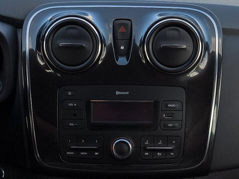 Dacia Logan (2018) MCV 1.0 54kW, ČR, 1. Maj., Kli - fotka 14 z 18
