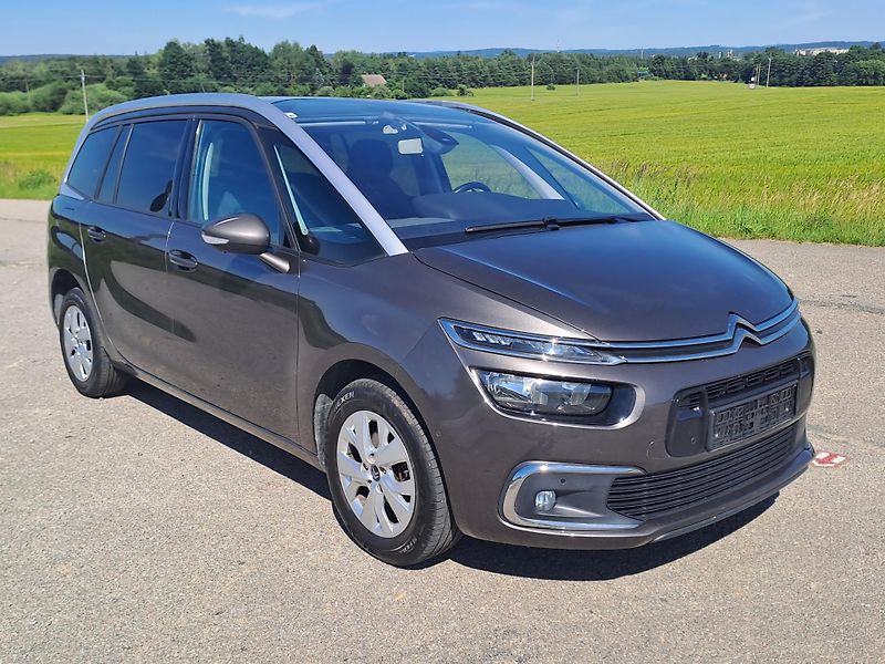 Citroën Grand C4 Picasso 1.6 HDi AUTOMAT, 7 MÍST - fotka 3 z 41