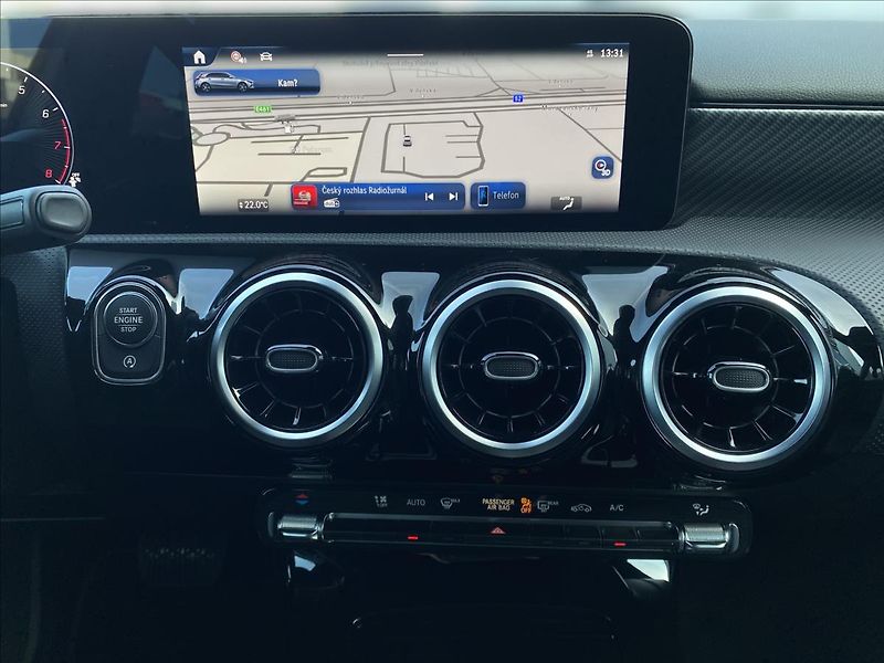 Mercedes-Benz Třídy A A 200 Progressive - fotka 14 z 26