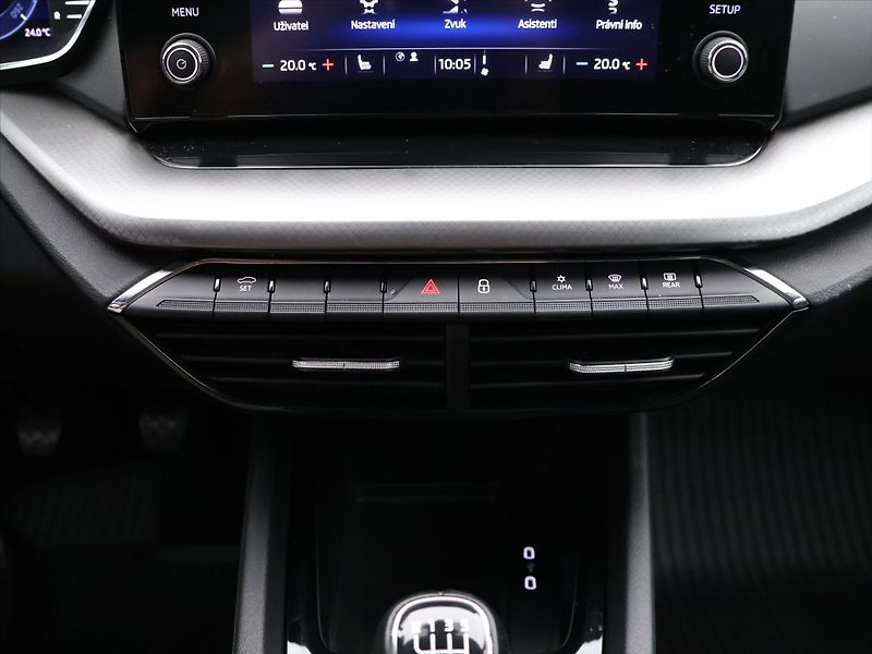 Škoda Octavia 2,0 TDI 85kW Ambition Tažné - fotka 16 z 24