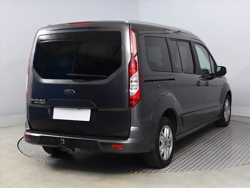 Ford Tourneo Connect (2019) Maxi Titanium 1.5 TDCi, 7Míst - fotka 5 z 20
