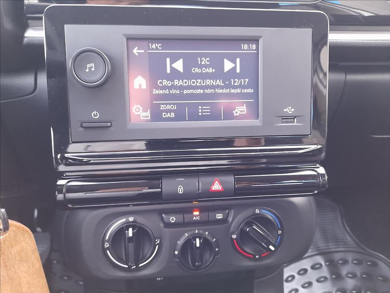 Citroën C3 1,2 PureTech - fotka 16 z 21