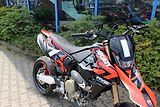 Ducati (2024) Hypermotard 698 RVE 2024 - náhled 1