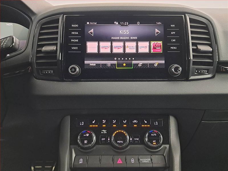 Škoda Karoq (2023) Sportline 1.5 TSI - fotka 12 z 21