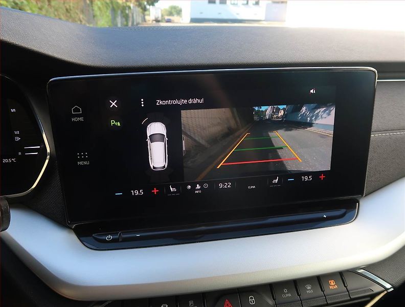 Škoda Octavia (2020) 2.0 TDI, Automat, Navi - fotka 25 z 27