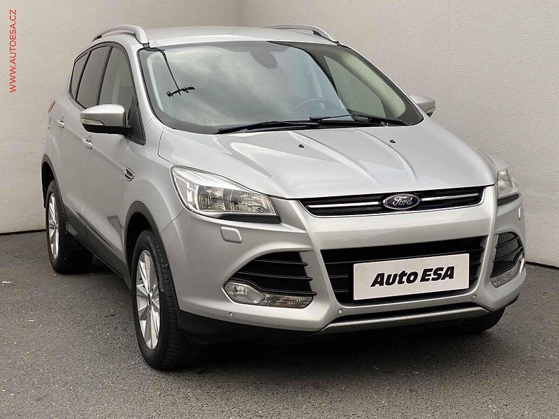 Ford Kuga (2015) 2.0TDCi 4x4, Titanium, navi - fotografie inzerátu