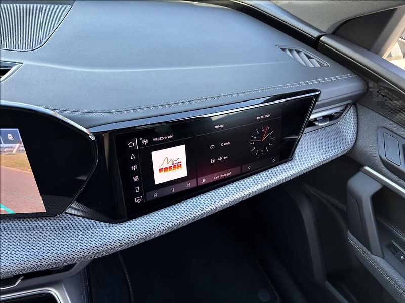 Audi Q5 2,0 TDI 150kW S-Line quattro - fotka 43 z 52