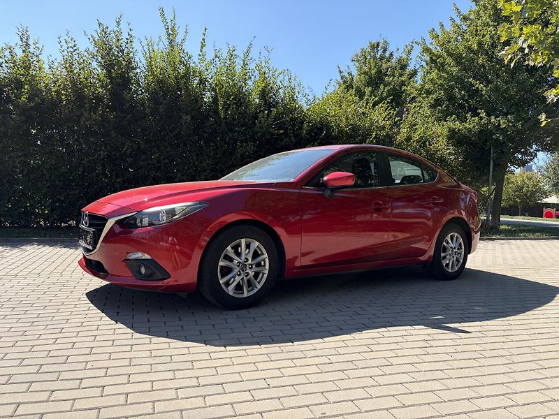 Mazda 3 2.0 SKYACTIV Challenge - fotka 4 z 29