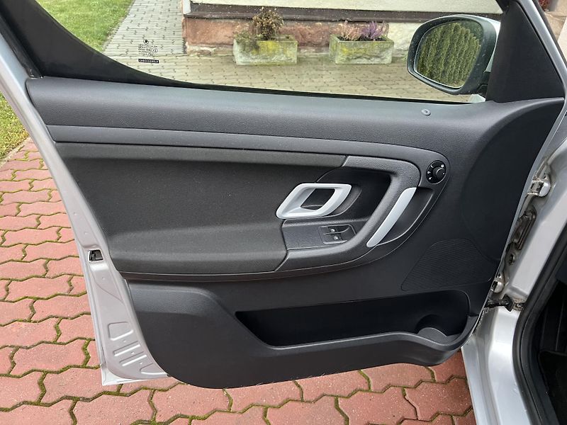 Škoda Roomster 1.2 51KW,ROZVODY+OIL,1MAJITELK - fotka 12 z 43