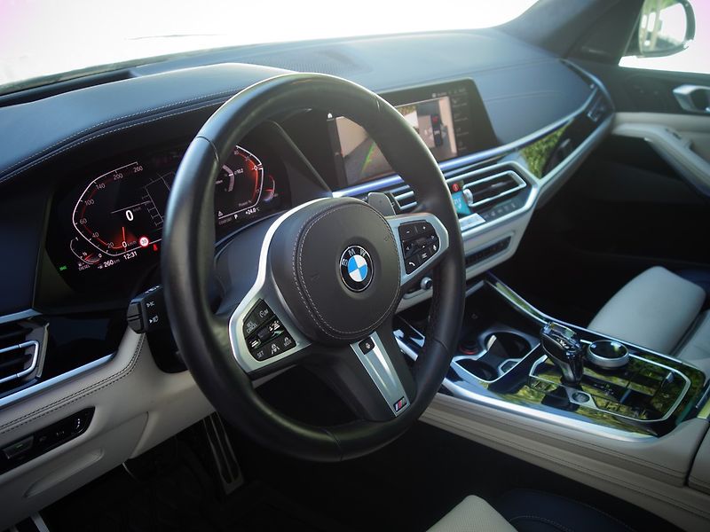 BMW X7 (2022) 4.0d*XD*M-PAKET*24000KM*TOP*CZ - fotka 13 z 50