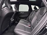 Volvo XC60 B5 AWD BLACK EDITION AUT  - náhled 6