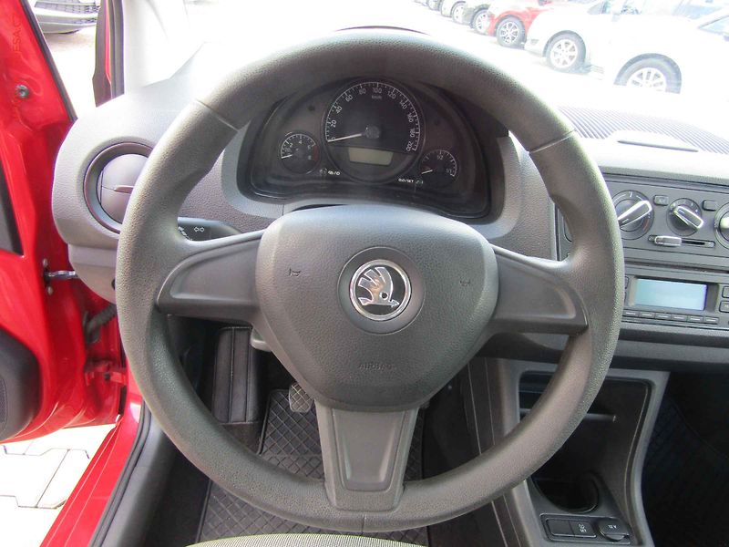Škoda Citigo (2015) 1.0MPi, AC - fotka 13 z 15