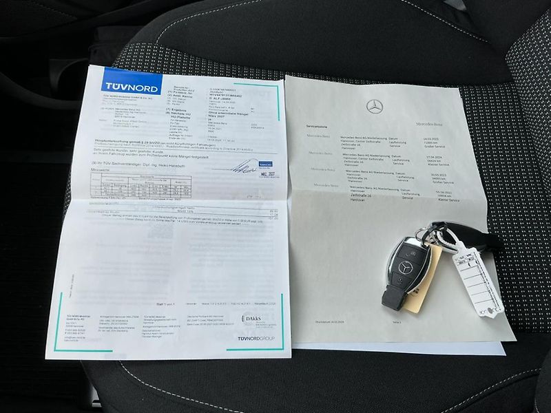 Mercedes-Benz EQV (2021) EQV 300 Long - fotka 8 z 17
