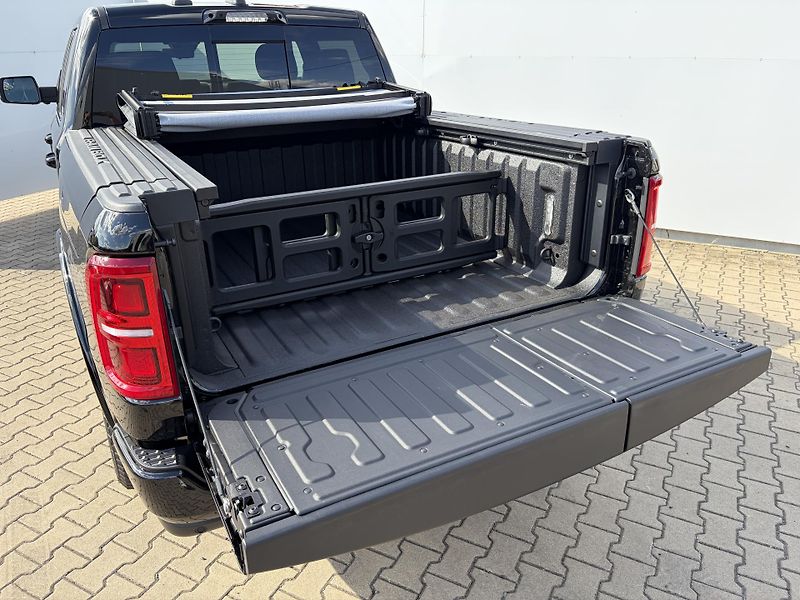 RAM 1500 (2026) Limited 5.7 V8 HEMI 2026 - fotka 5 z 37