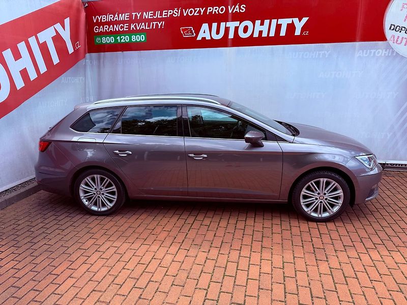 Seat Leon 1.4 TSi Xcellence, Serviska - fotka 6 z 28