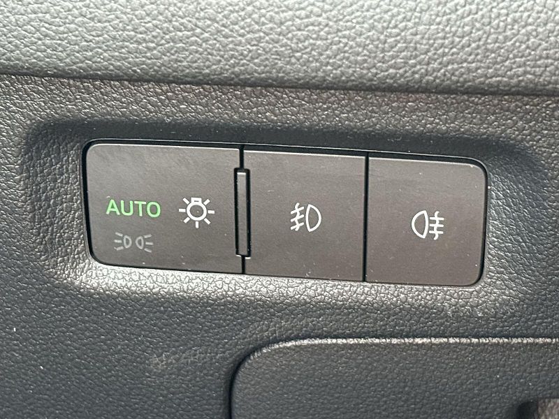 Škoda Octavia (2022) Combi 1.5 TSI Style+ - fotka 16 z 30