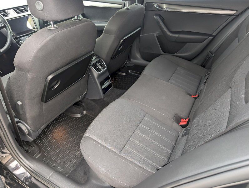 Škoda Octavia (2017) 2.0 TDI / 110 kW 4x4 Style Plu - fotka 8 z 30