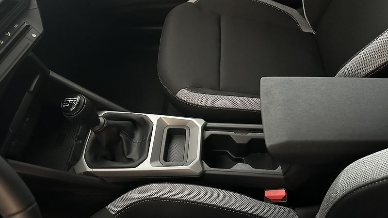 Dacia Duster (2026) Journey Eco-G 120 - fotka 12 z 14