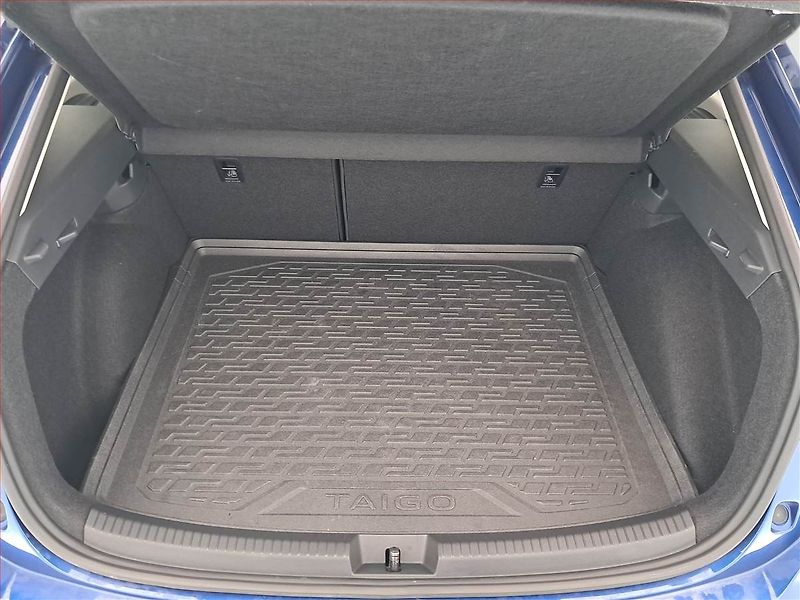 Volkswagen Taigo (2025) 1.0 TSI - fotka 14 z 17