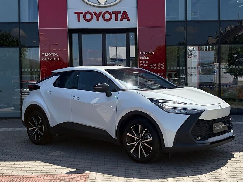 Toyota C-HR 1.8 Style - fotka 4 z 20
