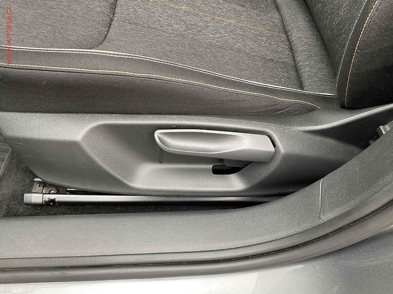 Škoda Scala (2022) 1.5 TSi, 1.maj,ČR, Style - fotka 15 z 19