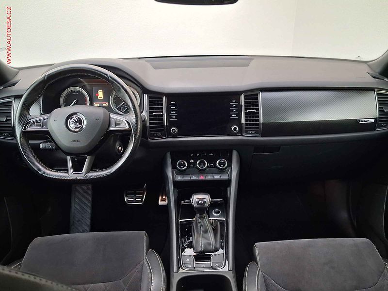 Škoda Kodiaq (2018) 1.4 TSi, SportLine, DSG, LED - fotka 8 z 19