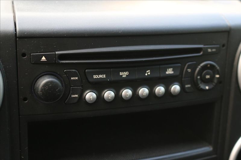 Citroën Berlingo 1,6 Multispace, Tažné , ČR - fotka 20 z 40