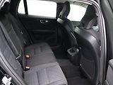 Volvo V60 2,0 B4 AWD Cross Country DPH - náhled 14