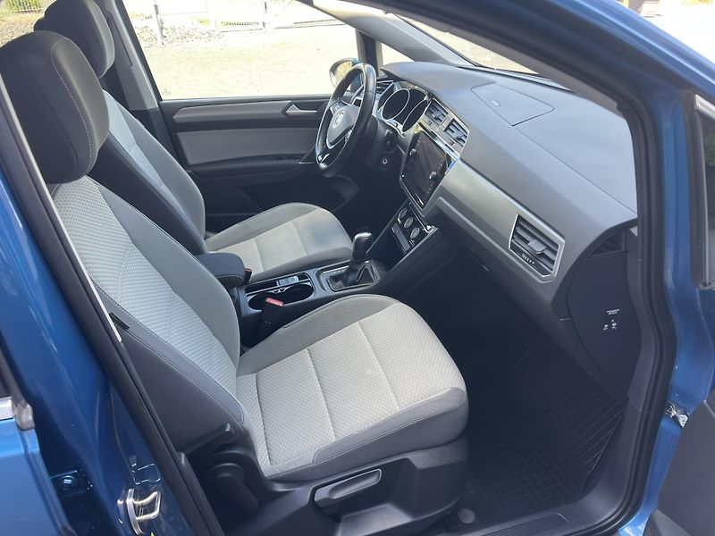 Volkswagen Touran (2021) 1.5 TSI 110KW DSG TAŽNÉ ČRNOVÉ - fotka 9 z 21