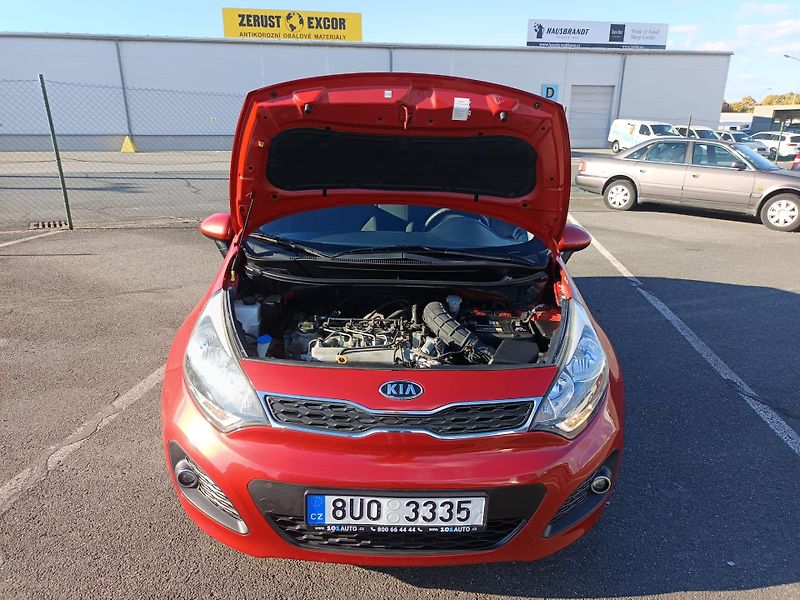 Kia Rio (2012) - fotka 24 z 32