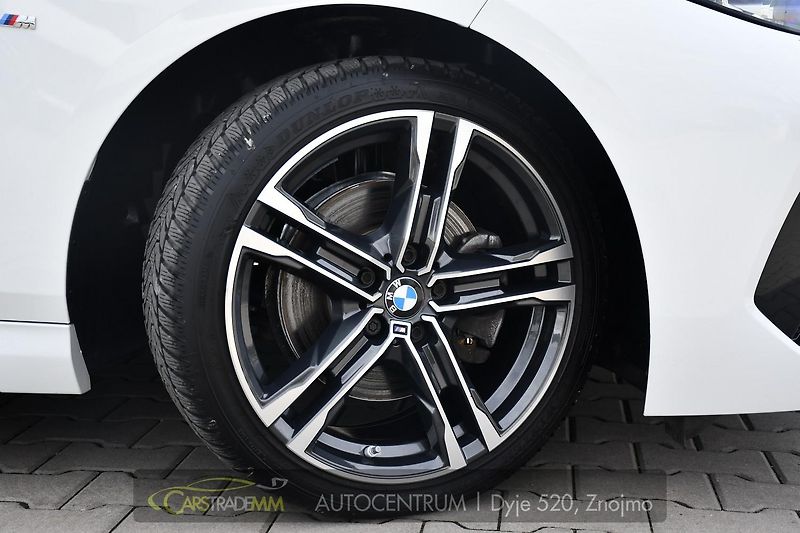 BMW Řada 2 218d M-SPORT 1M ČR TAŽNÉ - fotka 45 z 49
