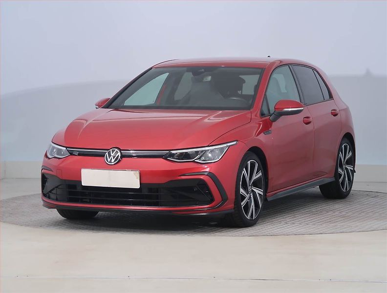 Volkswagen Golf (2020) R-Line 1.5 eTSI - fotka 2 z 21