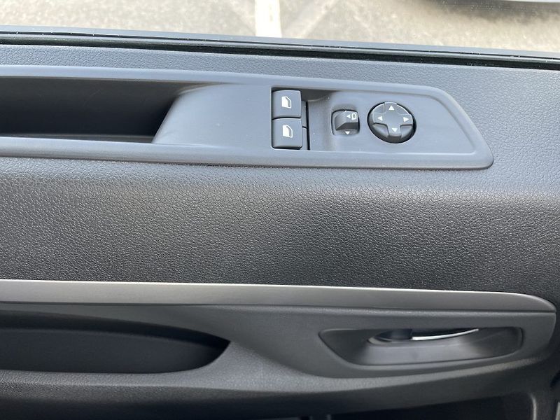 Toyota ProAce Verso 2.0D140k Family 8S odběr ihned - fotka 27 z 32