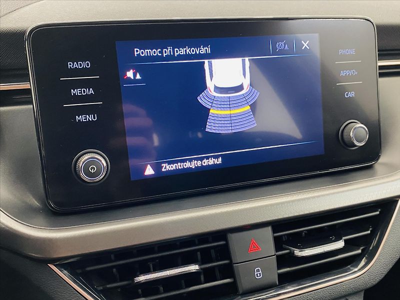 Škoda Kamiq 1,0 TSI 81kW Style - fotka 16 z 25