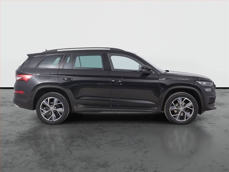 Škoda Kodiaq (2023) Sportline 2.0 TDI - fotka 6 z 24