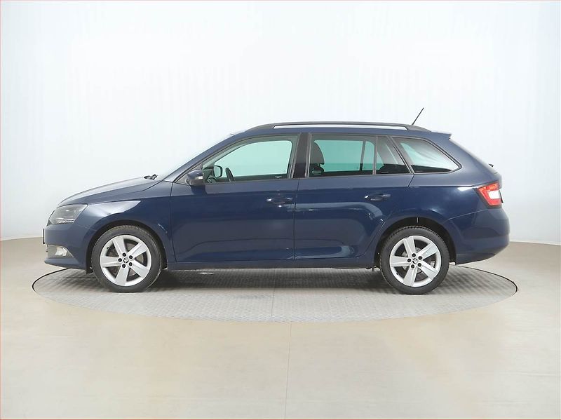 Škoda Fabia (2016) 1.2 TSI, Automat, Tempomat - fotka 3 z 17