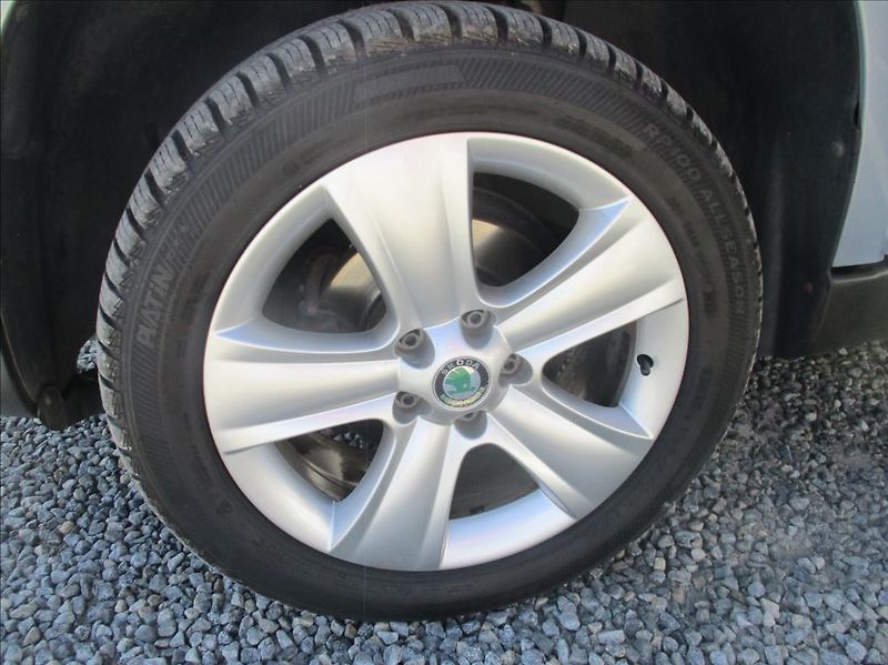 Škoda Yeti 1,2 TSI, 77kW, klimatizace, - fotka 16 z 19