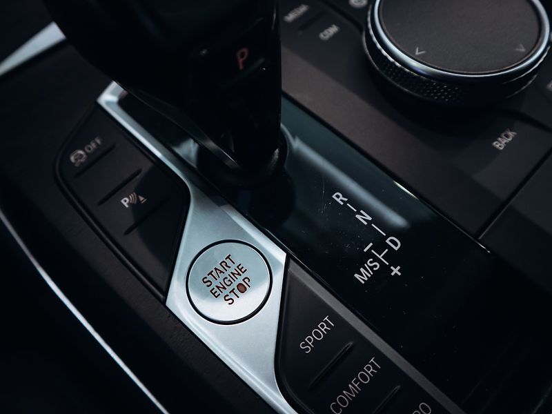 BMW Řada 3 3M340i xDrive 275 kW - fotka 9 z 27