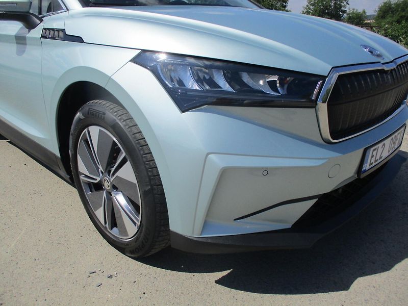 Škoda Enyaq iV 80 LOFT 150kW 82kWh TČ - fotka 26 z 54